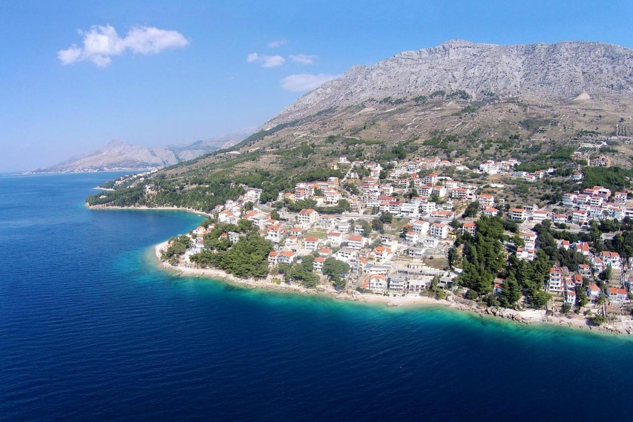 Apartments By The Sea Stanici, Omis - 1028 Tice Экстерьер фото