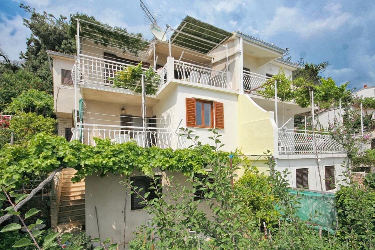 Apartments By The Sea Stanici, Omis - 1028 Tice Экстерьер фото